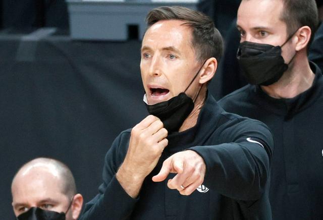 1616582941976048175.jpg Steve-Nash-1.jpg