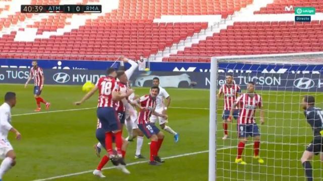 开云体育官网-费利佩手球该不该判点？名哨：不是点球，VAR管太宽